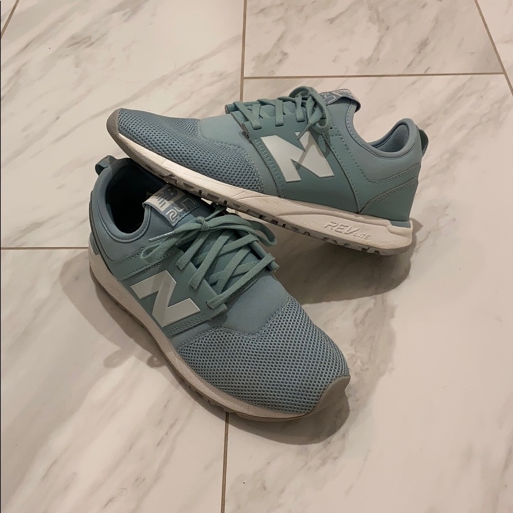 new balance 247